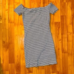 Mini dress with stripes